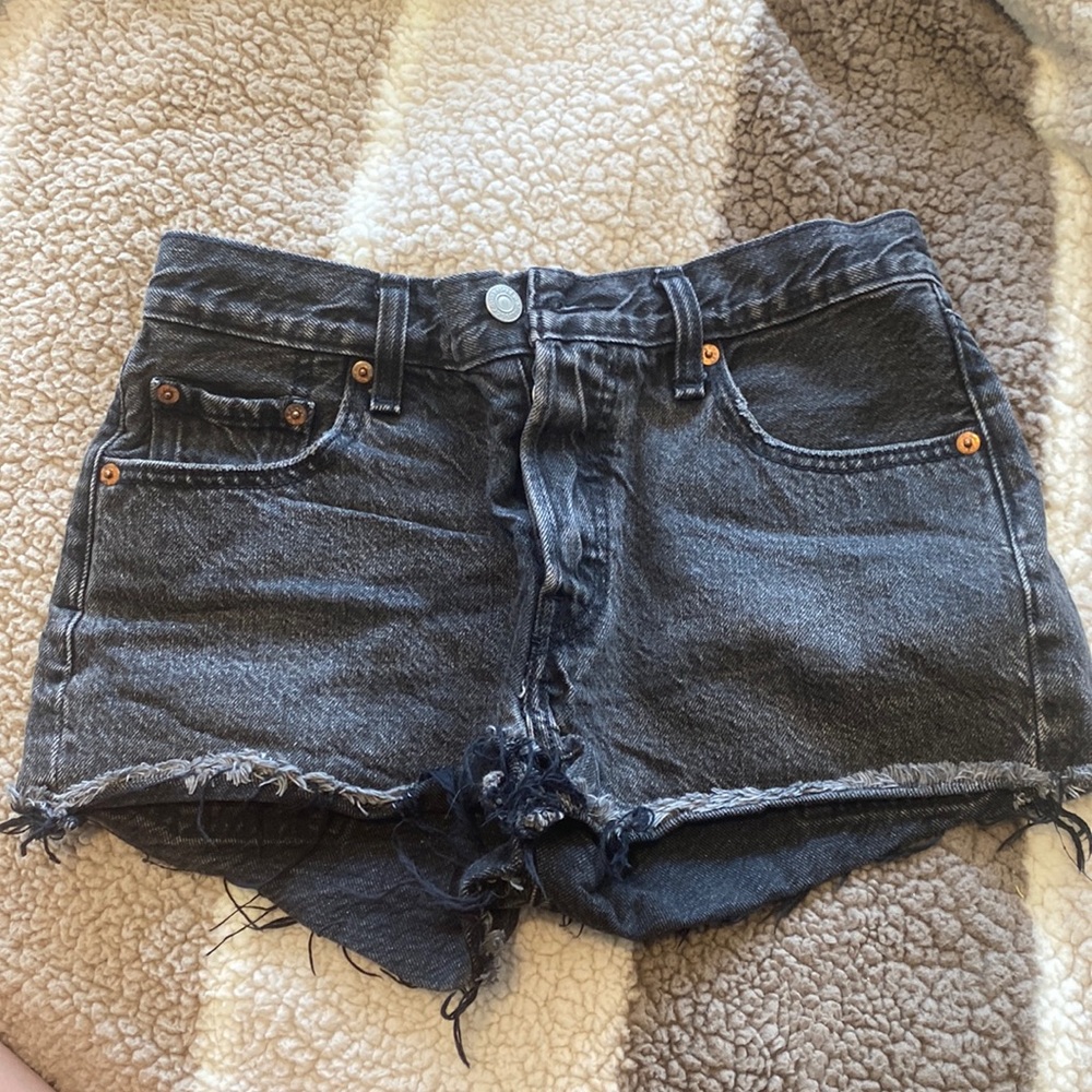 Levi shorts